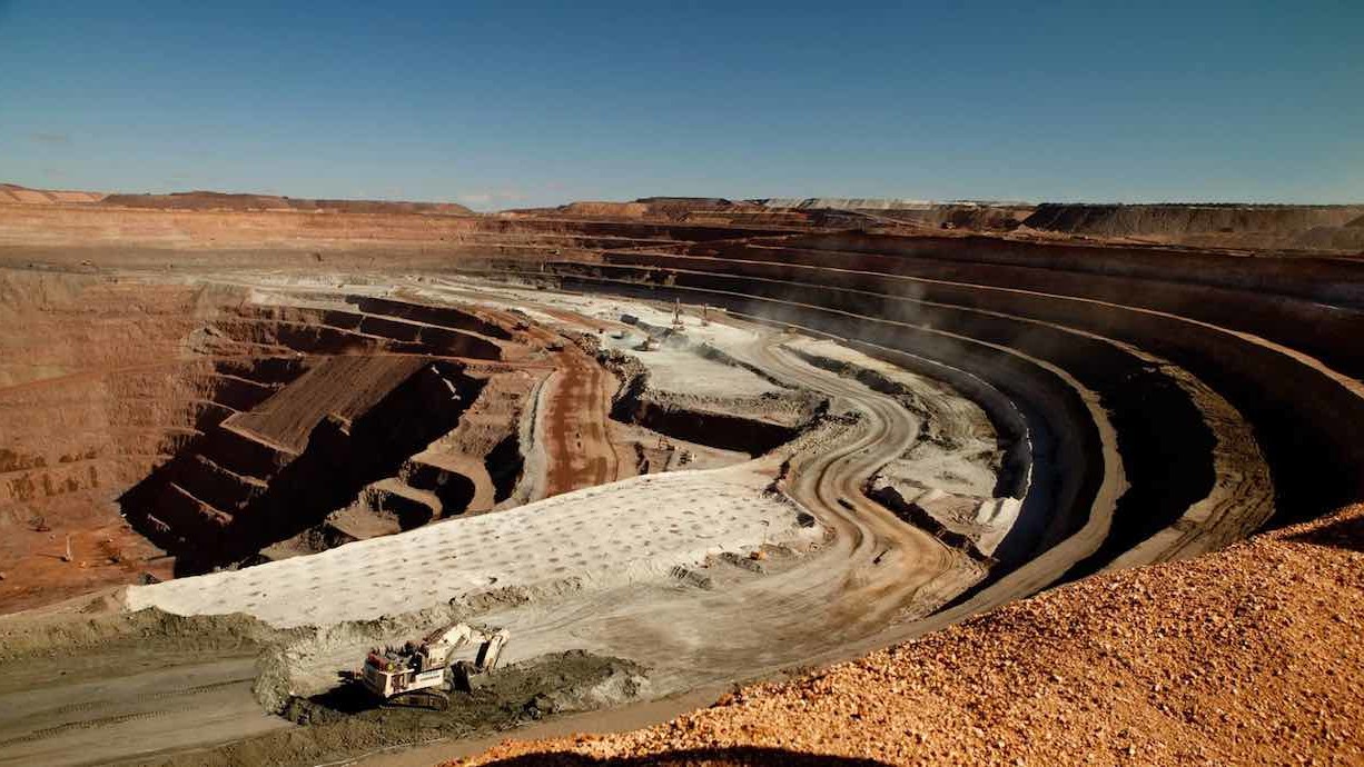 dust-suppression-global-road-technology-australian-mining-safety-journal