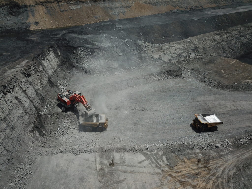 global-road-technology-evolution-of-coal-dust-suppressants-coal-dust