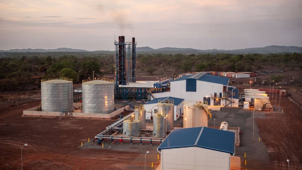 A Hard Rain: Dust in Rainwater Tanks