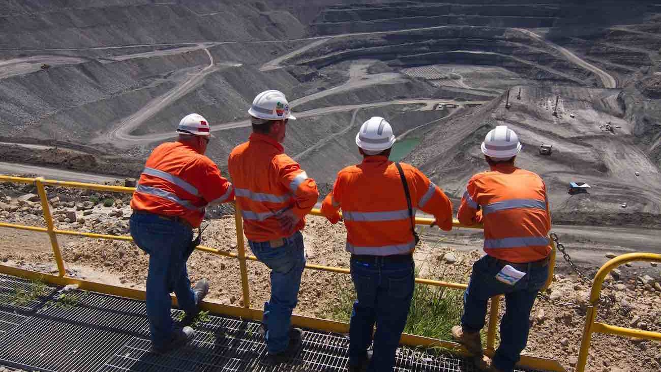 Preventing-Dust-Related-Lung-Diseases-Global-Road-Technology